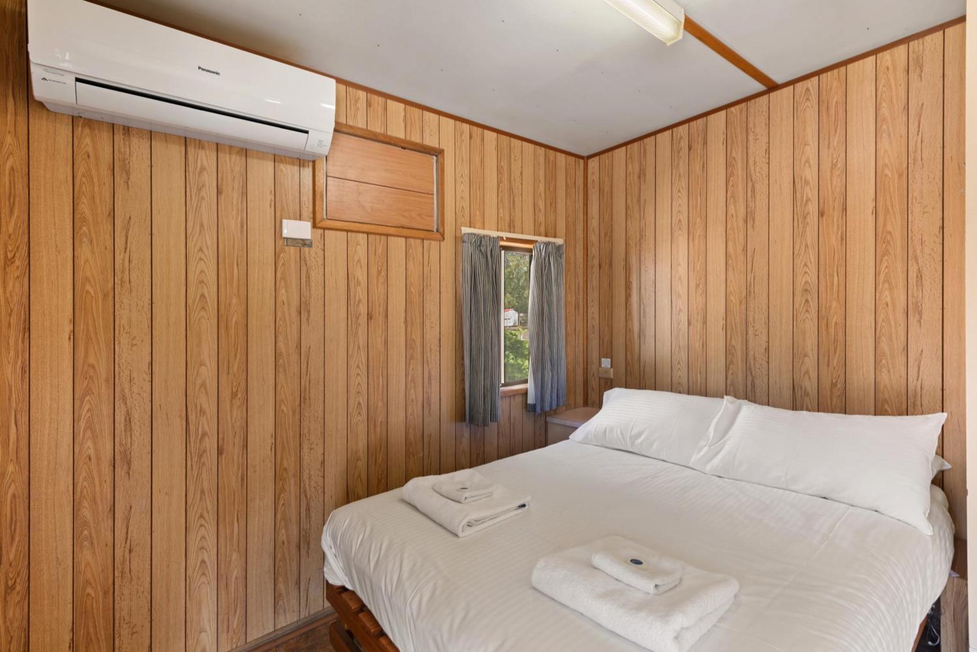 Discovery Parks - Barossa Valley Tanunda Room photo