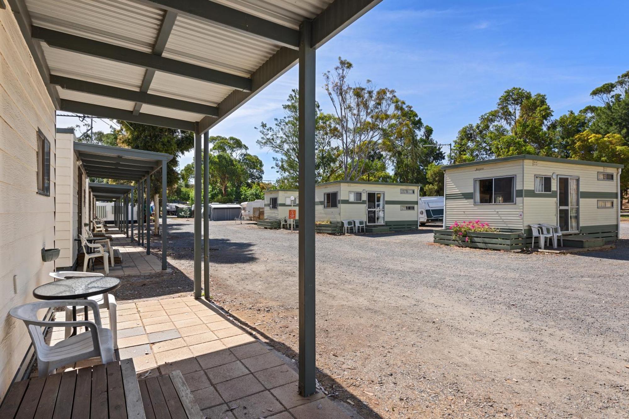 Discovery Parks - Barossa Valley Tanunda Room photo